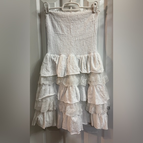 Rue21 Dresses & Skirts - Rue21 White Lace Ruffle Skirt